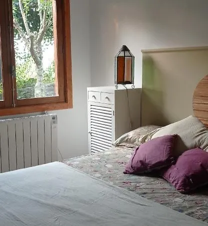 Acogedora Con Piscina *