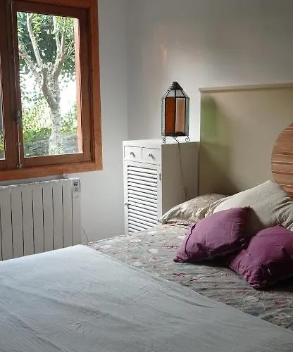 Acogedora Con Piscina *